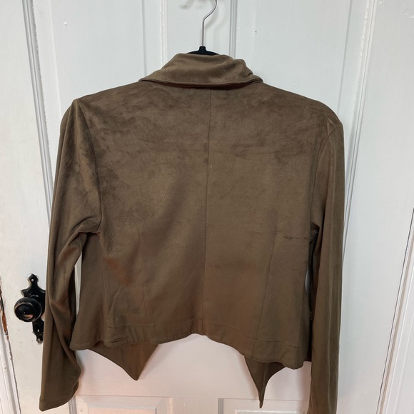 Romeo & Juliet Couture Light Jacket Size Medium - Picture 6 of 6